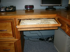 Slide-out keyboard tray