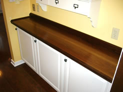 Front edge molding matches island top